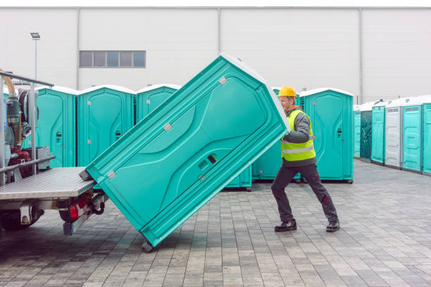 Best VIP or Luxury Restroom Trailers  in Camden, NJ
